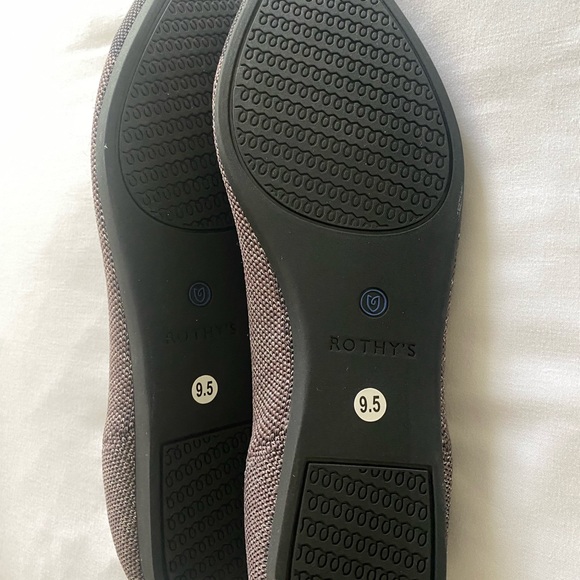 Brand new, never worn, size 9.5 - Picture 2 of 2